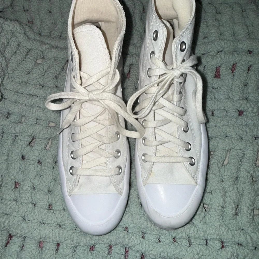 White chunky converse